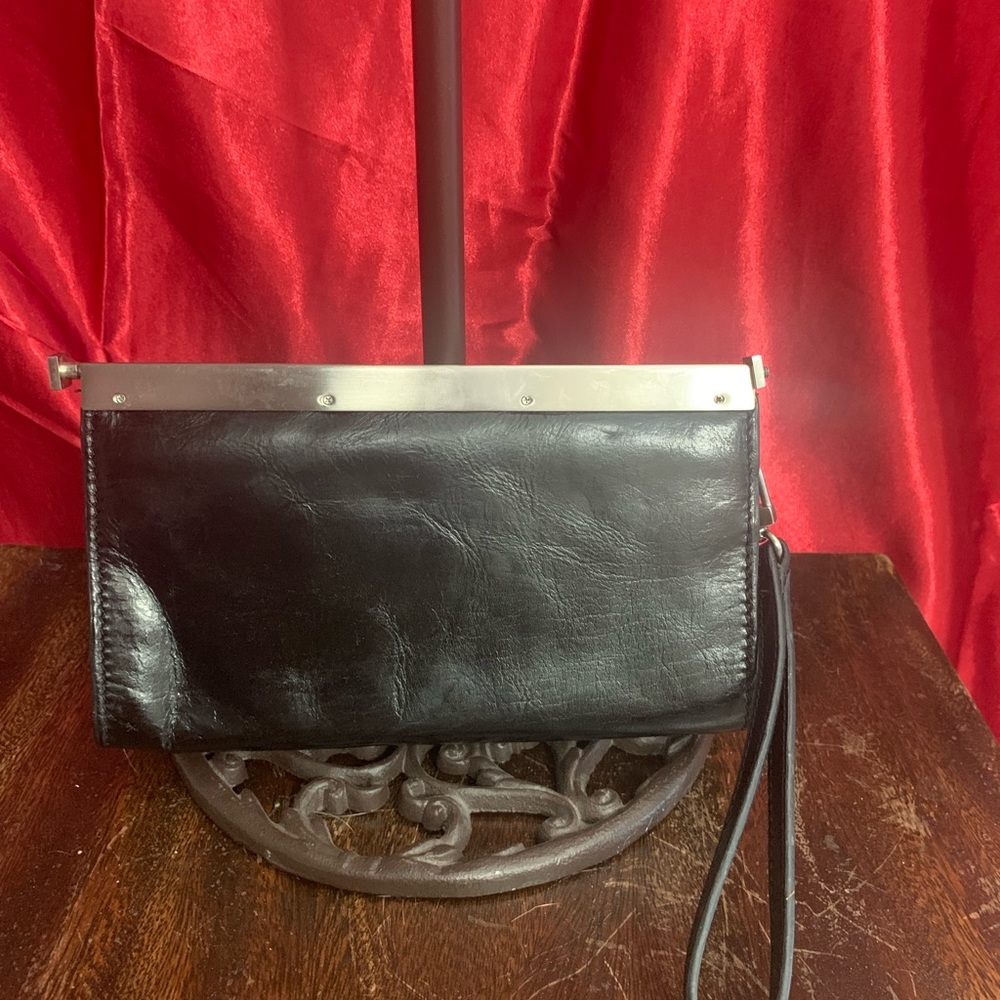 Kenneth Cole New York small Wristlet‎ - Picture 4 of 7